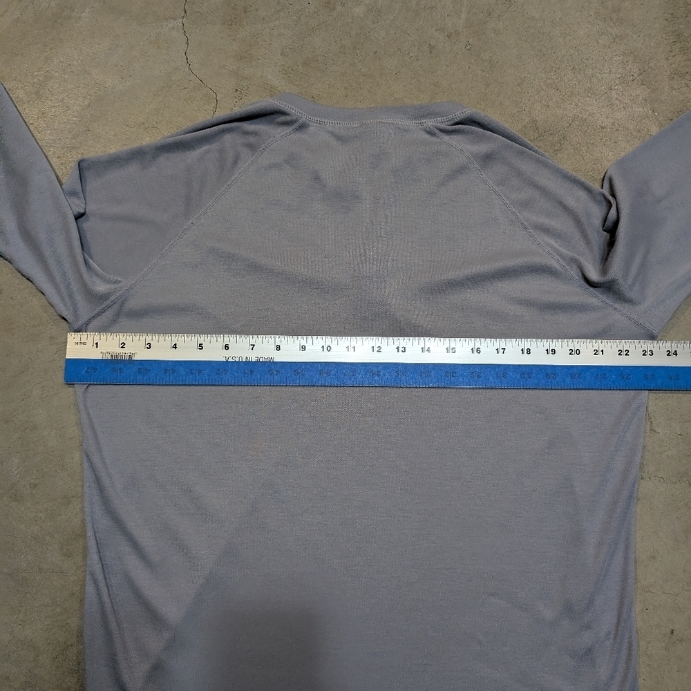 VTG Patagonia Capilene 1/4 Snap Shirt Long Sleeve Gray USA Made - Picture 6 of 7